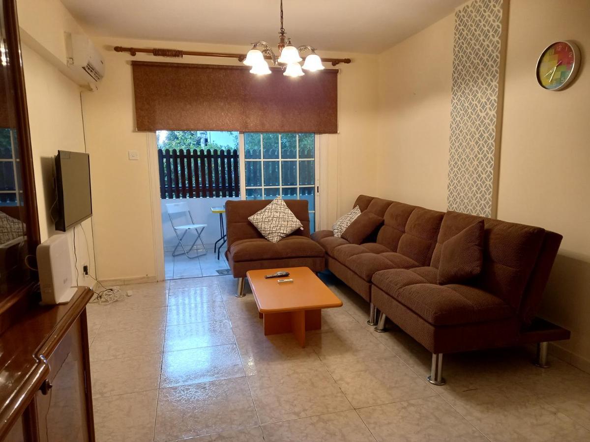 לרנקה 2 Bedroom Apartment Near Finikoudes מראה חיצוני תמונה
