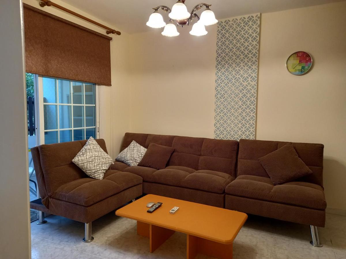 לרנקה 2 Bedroom Apartment Near Finikoudes מראה חיצוני תמונה